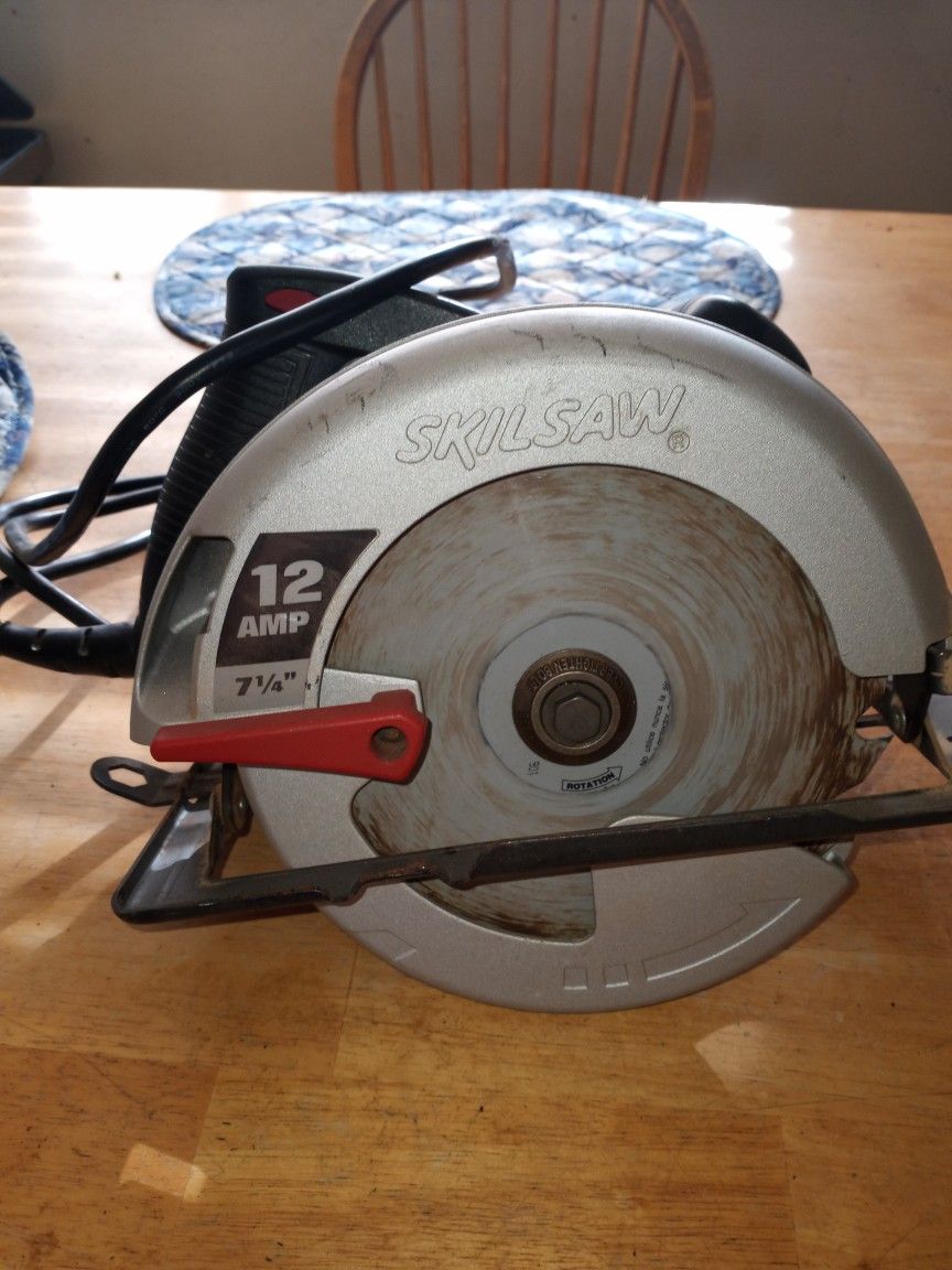 Skillsaw