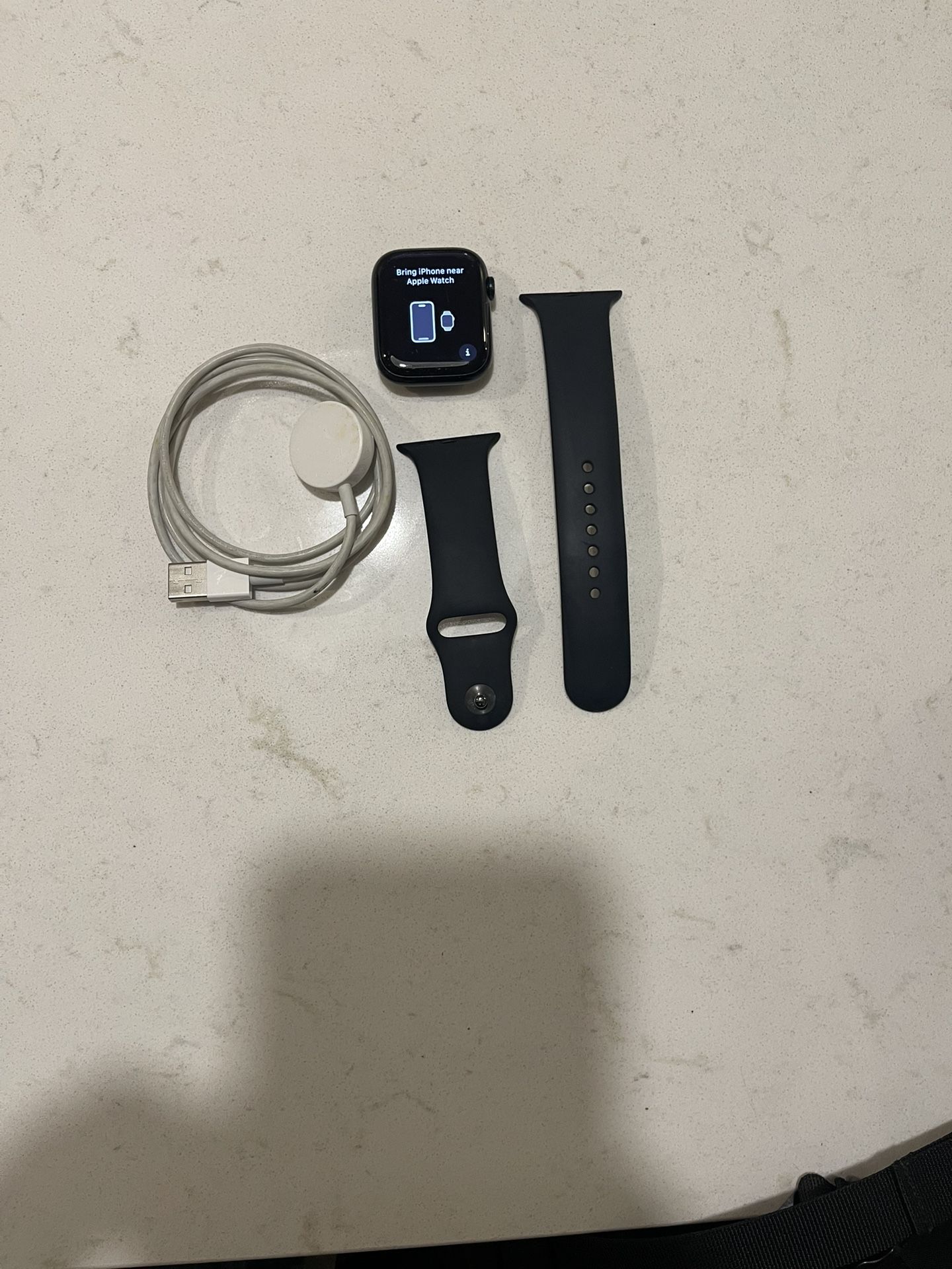 Apple Watch Series 8
