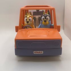 Bluey Car And Figures