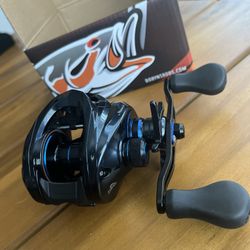 Dobyn’s Maverick 100 Bait Casting Reel