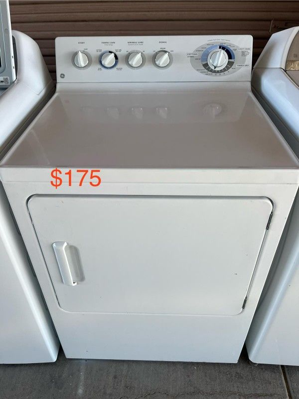 (use normal wear) beautiful GE Dryer(6 Months Warranty)