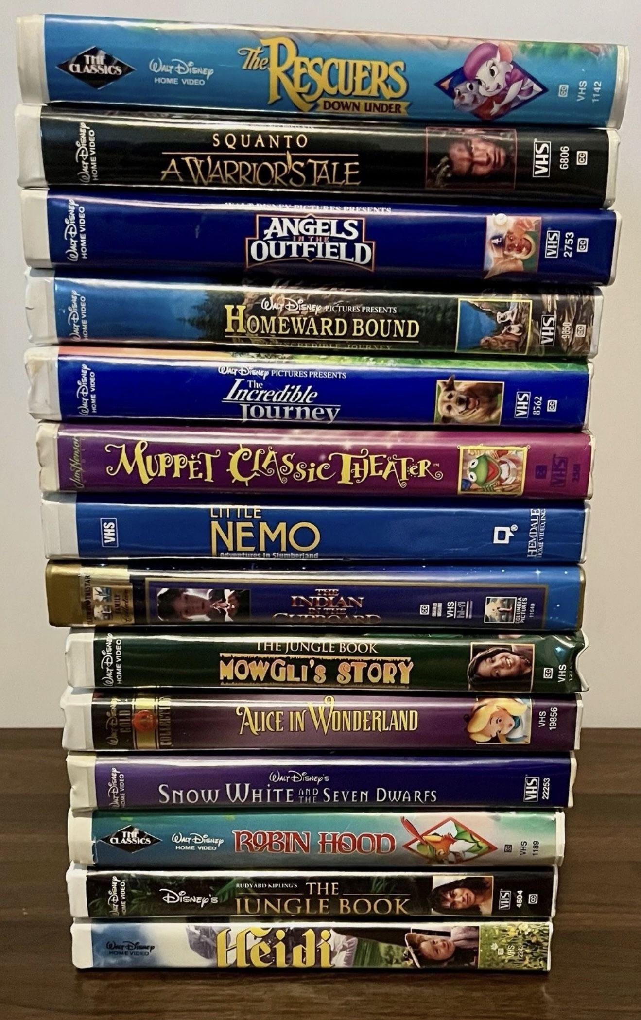 Kids VHS Movies Lot Of 14 Disney Jungle Book Alice In Wonderland Snow White