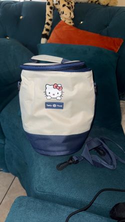 Hello kitty bucket bag