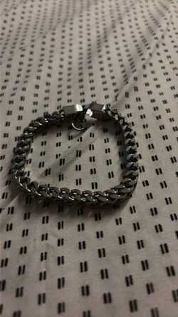 Silver bracelet