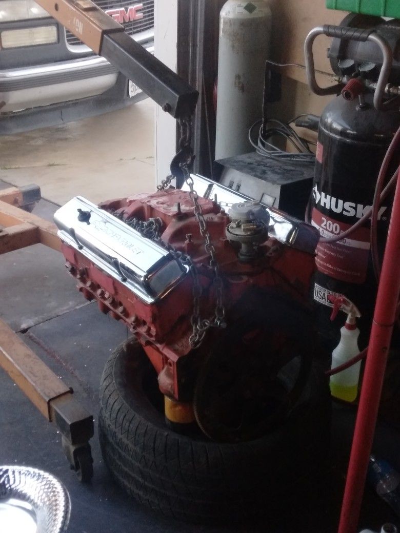283 Chevy Small Block.