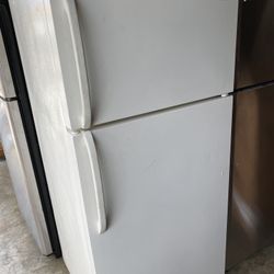 Frigidaire Refrigerator