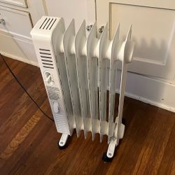 1500 W Oil Filled Electric Heater, White 