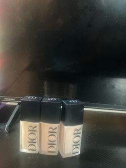 3 Dior Foundations