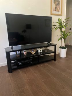 Tv stand
