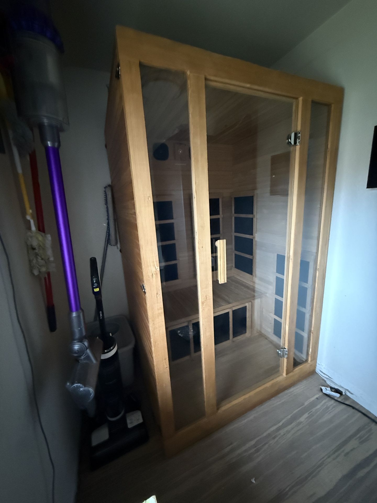 Two-Person Infrared Sauna