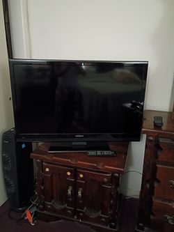 39in Insignia TV