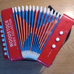 Toy Accordian 