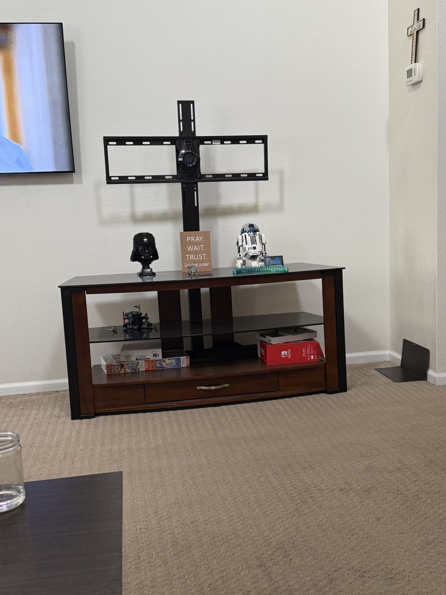 Glass tv Stand