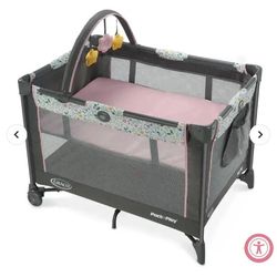 Graco Pack 'n Play Dreamer 