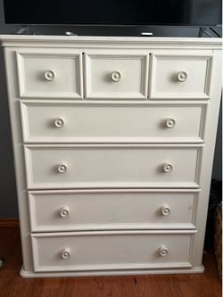 Dresser and nightands