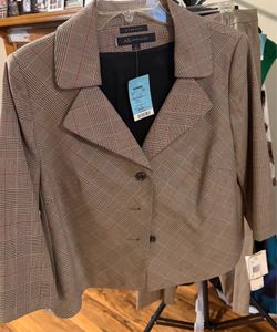 Anne Klein Plaid Women’s Suit