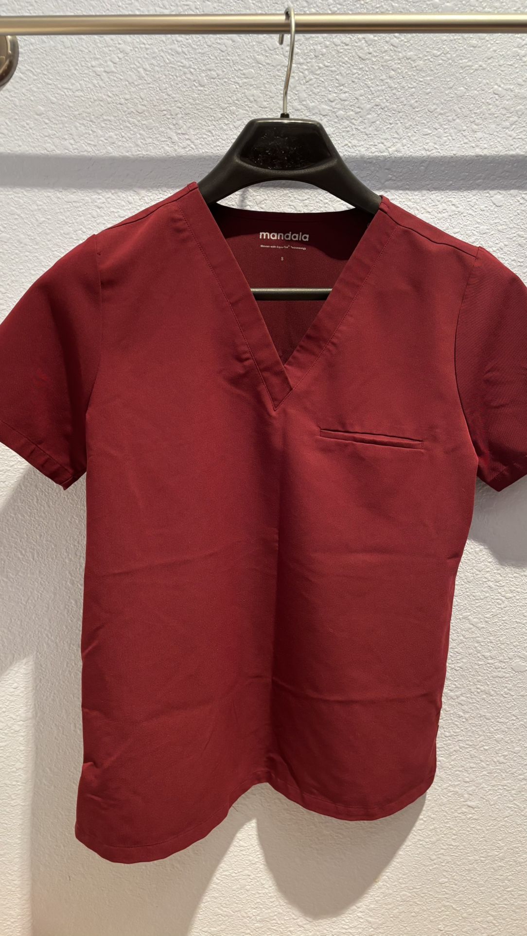Scrub sets/tops/bottoms
