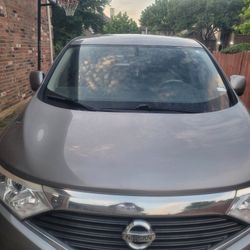 2012 Nissan Quest