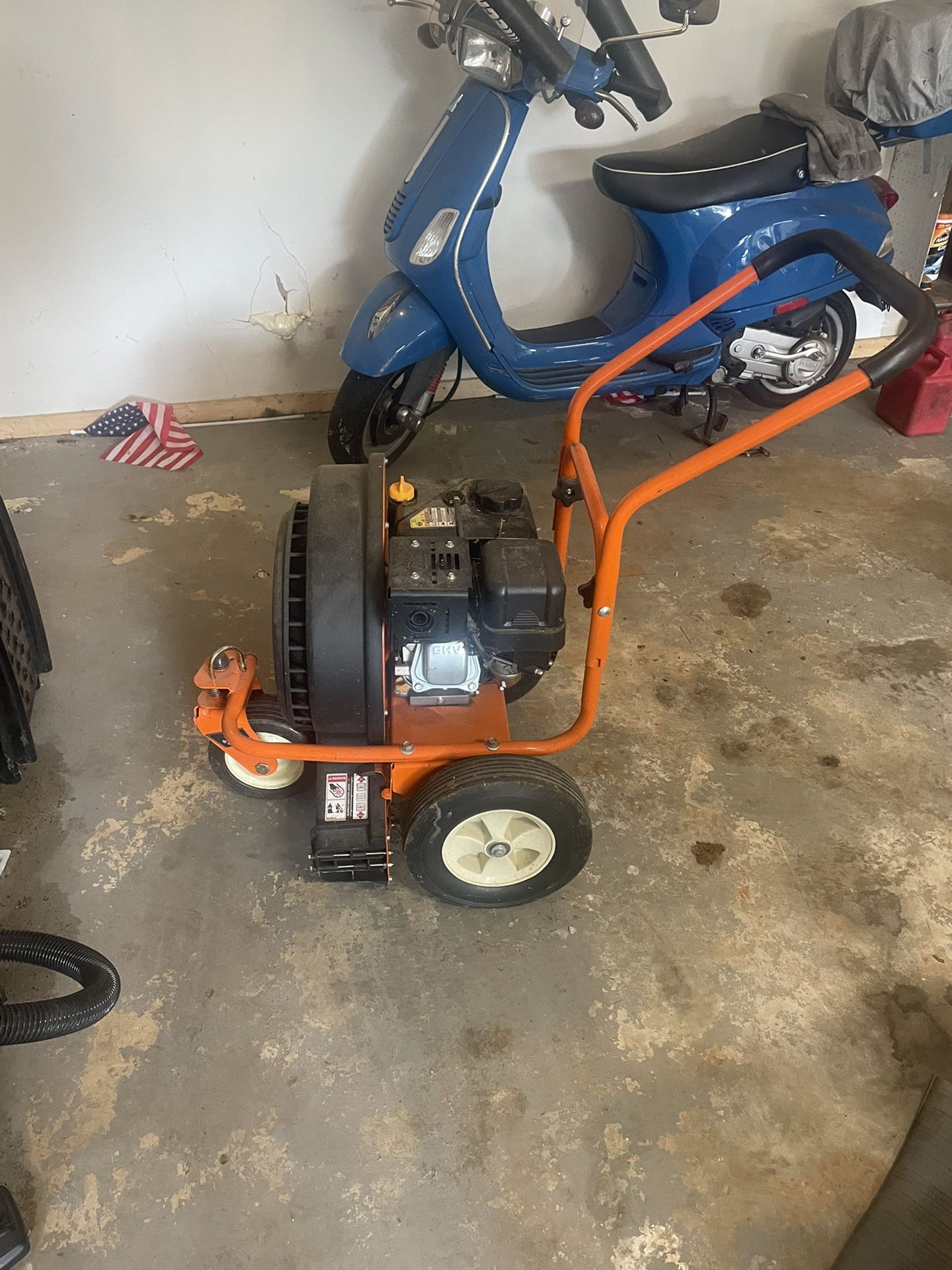 Leaf Blower 