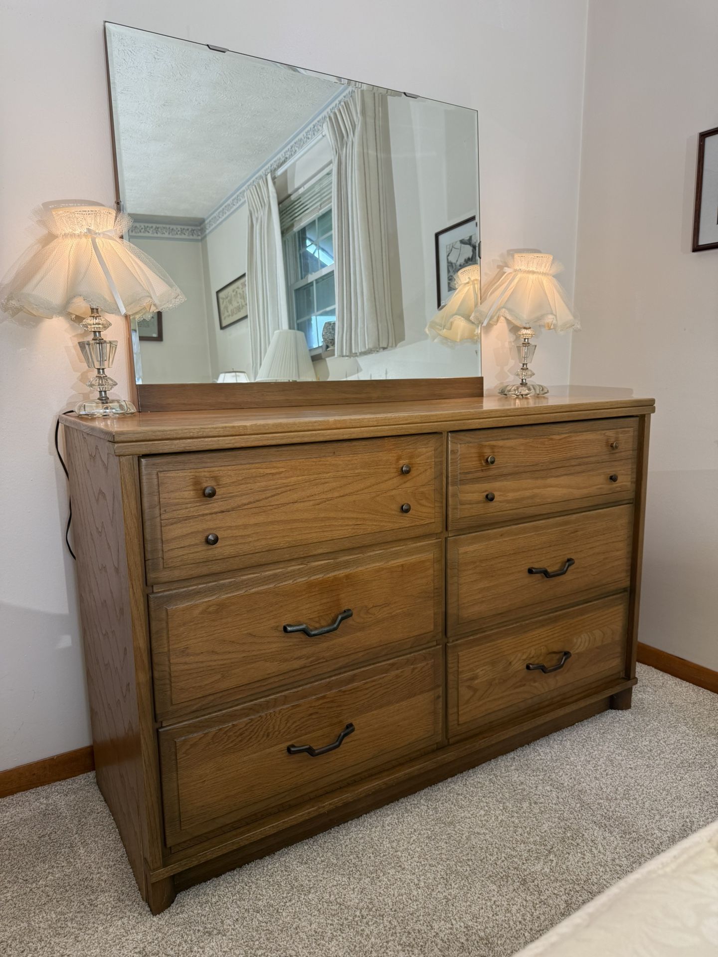 Dresser w/ Mirror - Free Delivery - Sumpter