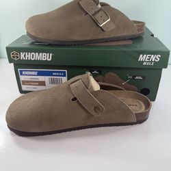 Khombu Damian Mules Men’s Suede Slip-On Round Toe Buckle Casual - size 9