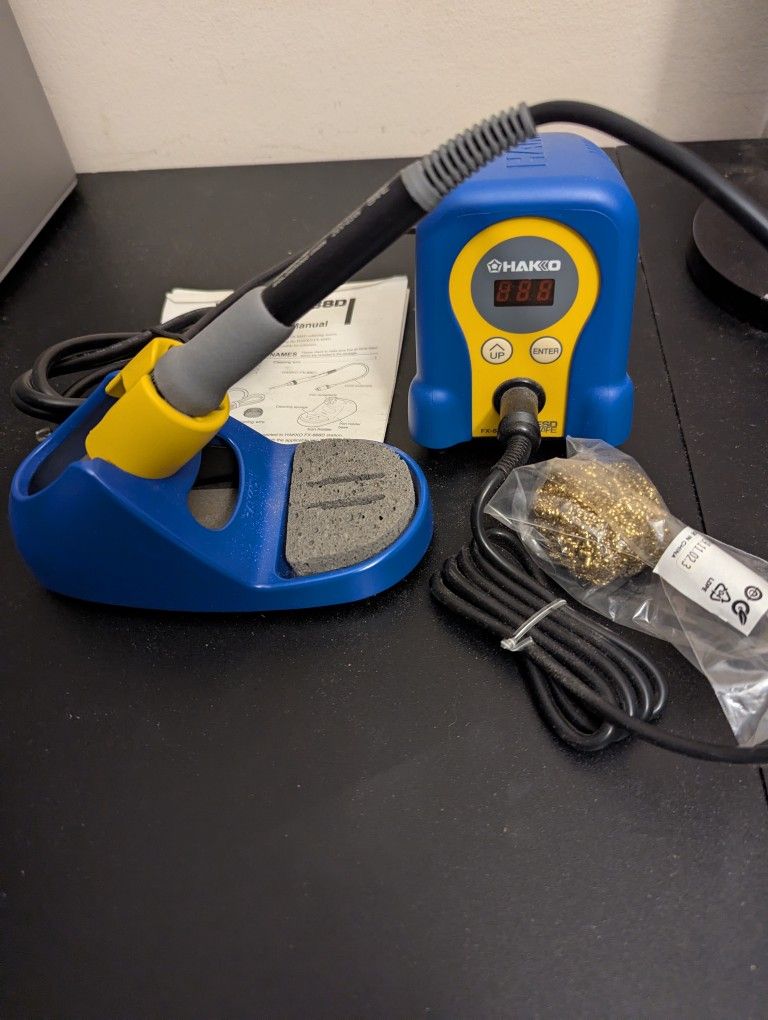 Hakko FX888D Soldering Iron