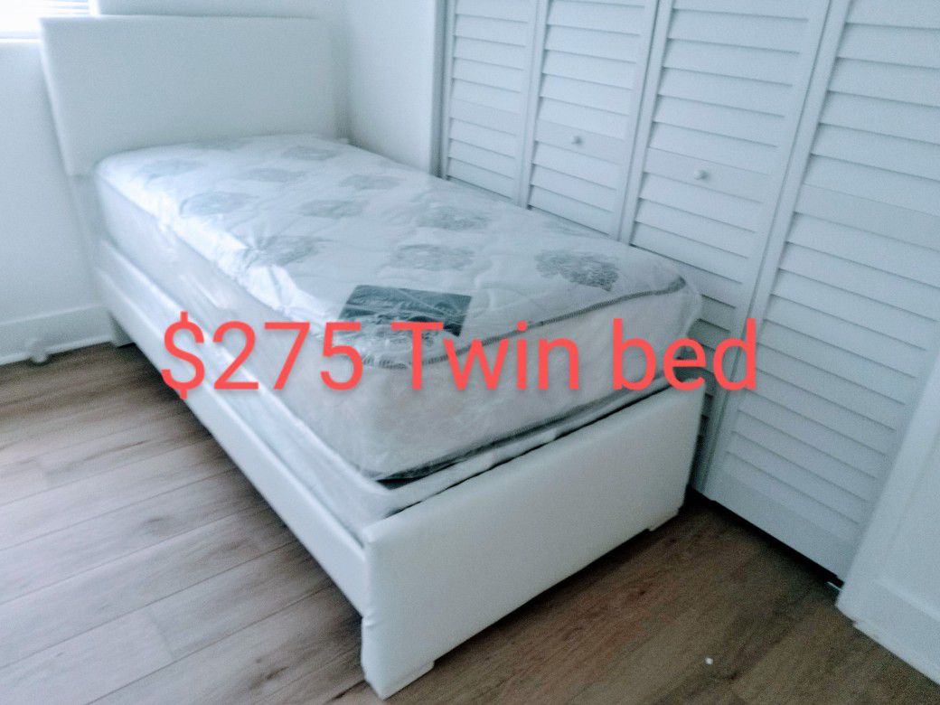 $275 Twin Bed With Mattress And Boxspring Brand New Free Delivery 