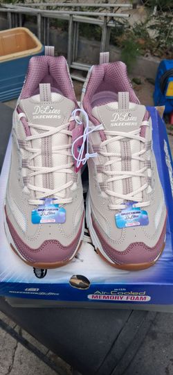 Skechers sneakers