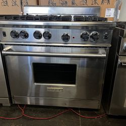 Wolf 36”Wide All Gas Range Stove In Stainless Steel 
