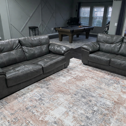 Leather Sofa & Loveseat Set – Excellent Condition