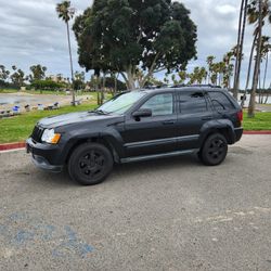 2009 Jeep Grand Cherokee Loredo 3.7L V6 2wd with 137,200 miles