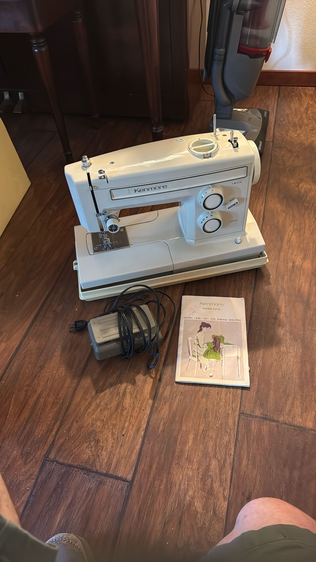 Solid Sears/Kenmore Sewing Machine In Immaculate Condition