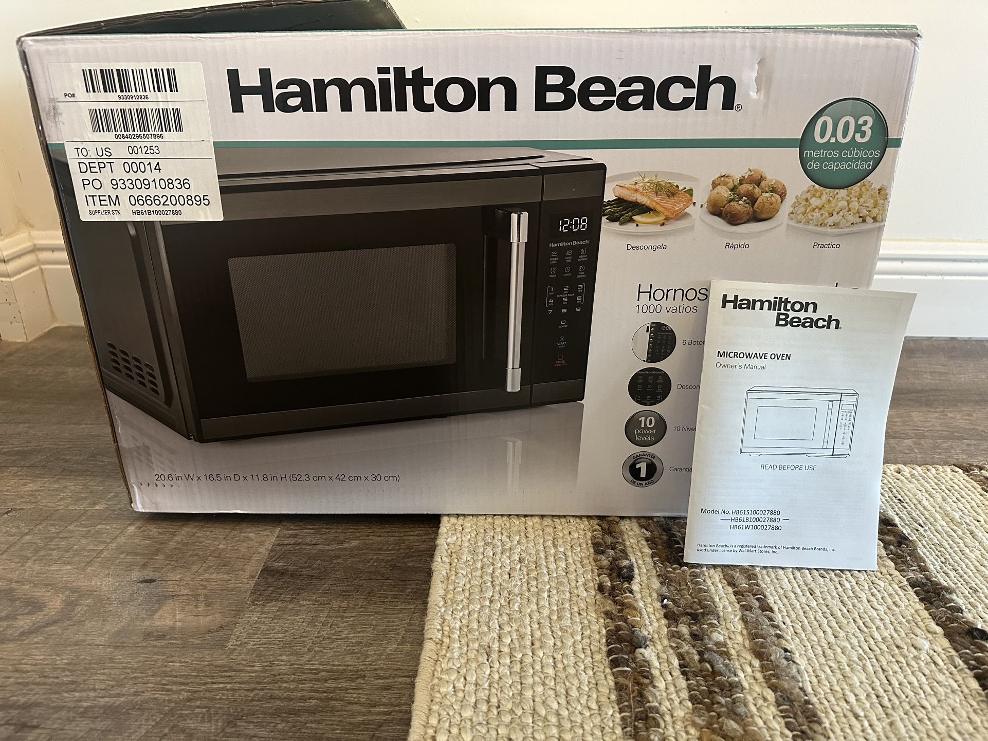 Brand New In The Box / Hamilton Beach Brand NEVER USED Microwave