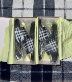 Burberry slides