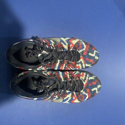 Kobe Bryant USA Size 14