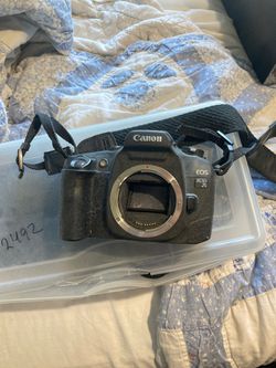 Camera lens and camera