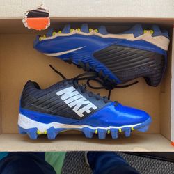 Youth Football Cleats