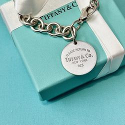 Authentic Tiffany & Co Rolo Link Bracelet With Round Tag Charm