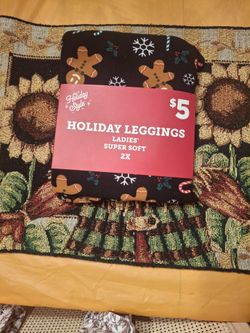 Holiday Style Ladies' Holiday Leggings 2X