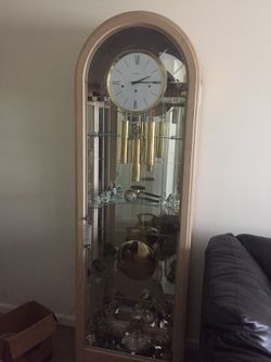 Howard Miller clock