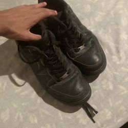 Black nike airforce 1s