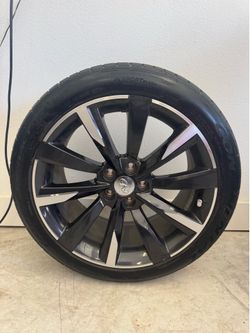 Infiniti Wheels and tires