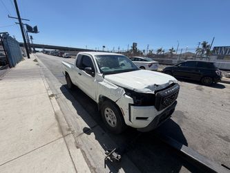 2022 Nissan Frontier