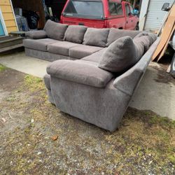 Large Comfy Sectional Couch 
