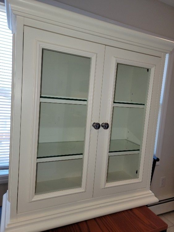 Wall Mount Glass Front Storage for Sale in Sussex, NJ OfferUp