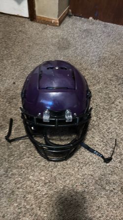 F7 football helmet-LARGE