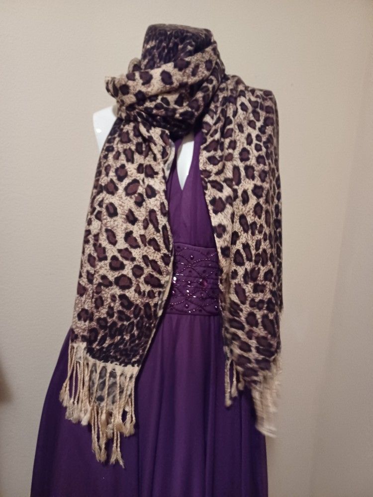 PASHMINA LEOPARD SCARF WITH FRINGE,. LARGE $10.