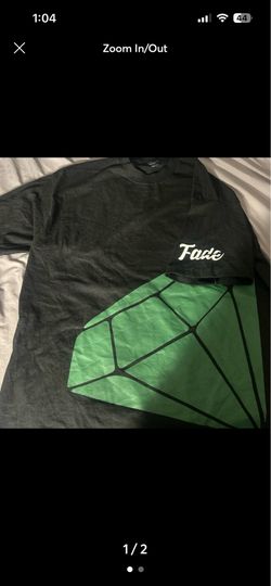 FADE GREEN DIAMOND TEE.
