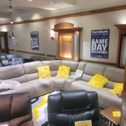 Alejandra Reclining Living Room Set $1199