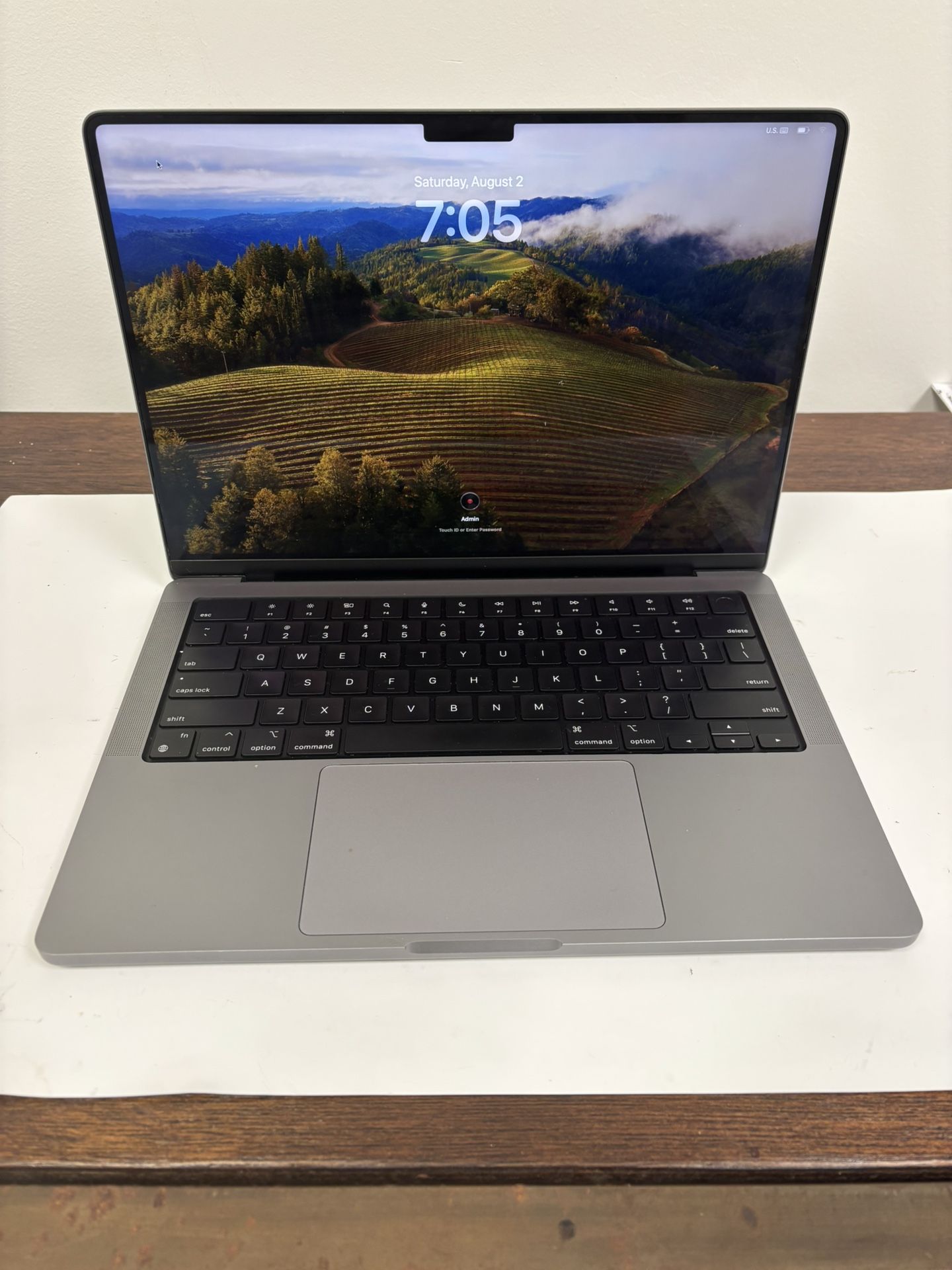 2023 Like New Apple MacBook Pro 16GB M2 Pro 512GB 177Counts MUSIC RECORDING &VIDEO EDITING SOFTWARE